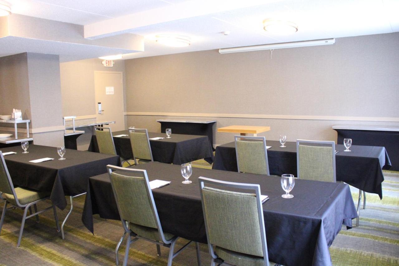 Holiday Inn Salem By Ihg Εξωτερικό φωτογραφία