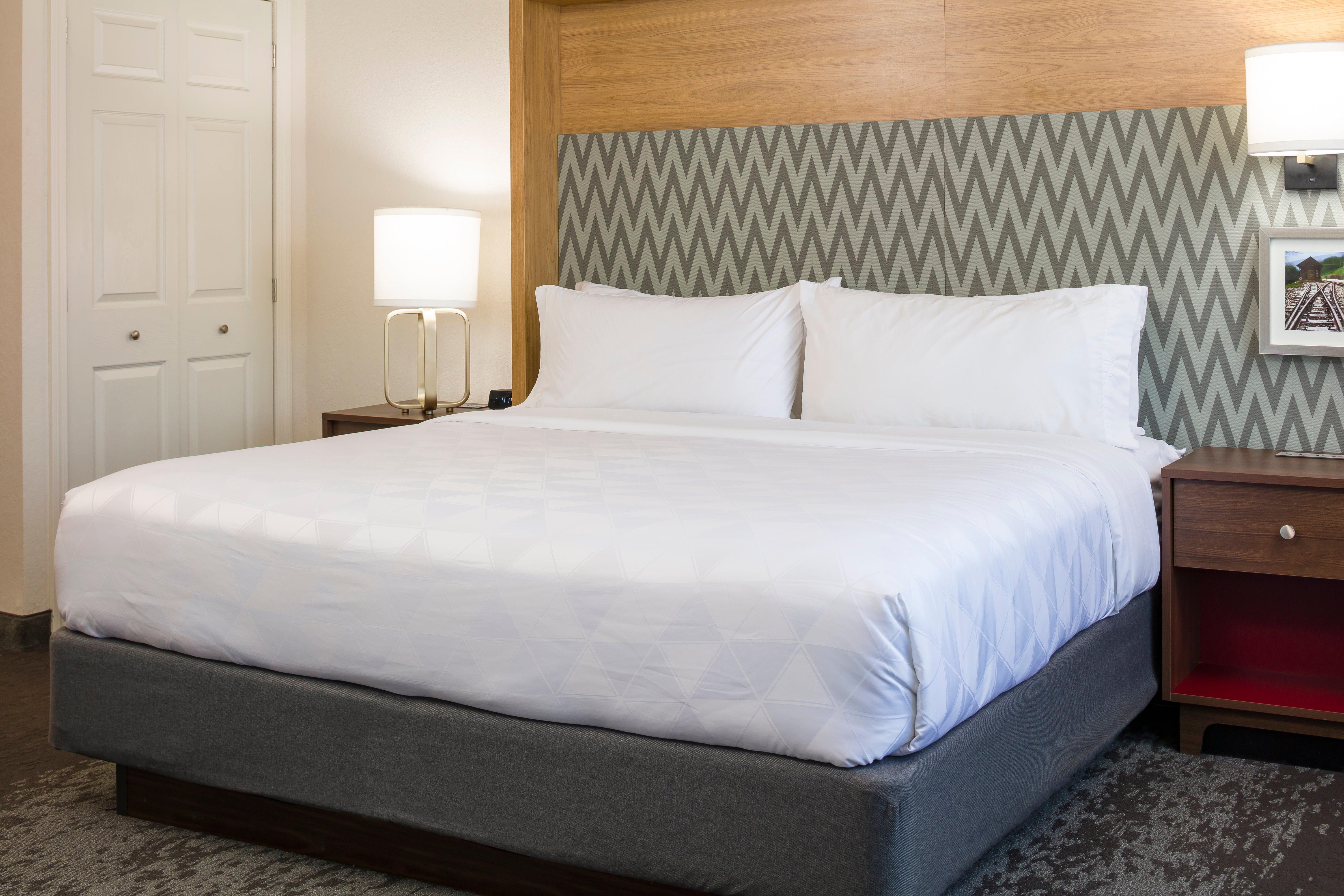 Holiday Inn Salem By Ihg Εξωτερικό φωτογραφία
