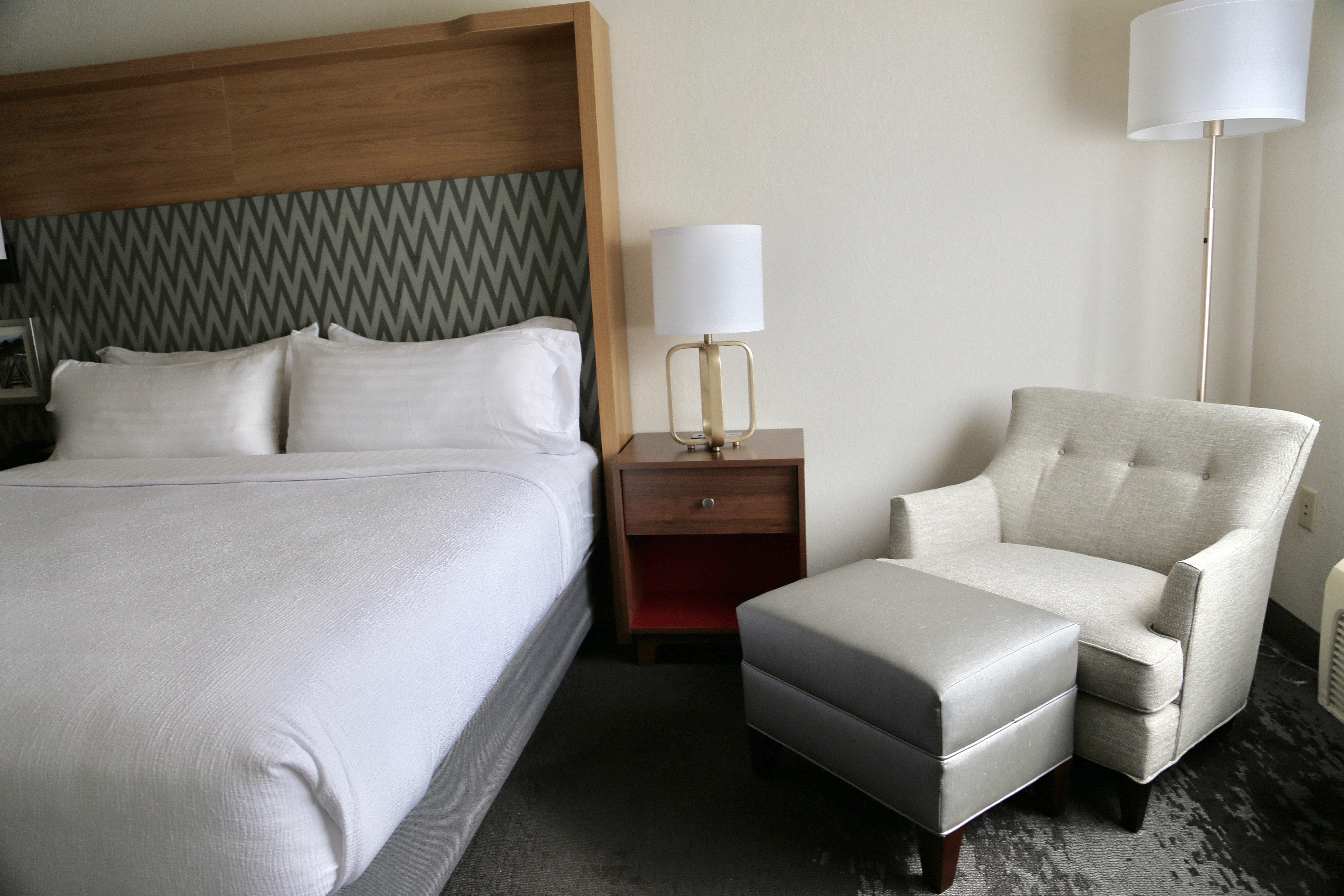 Holiday Inn Salem By Ihg Εξωτερικό φωτογραφία