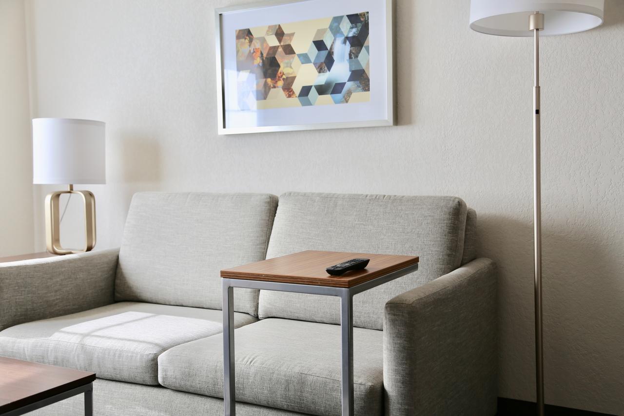 Holiday Inn Salem By Ihg Εξωτερικό φωτογραφία