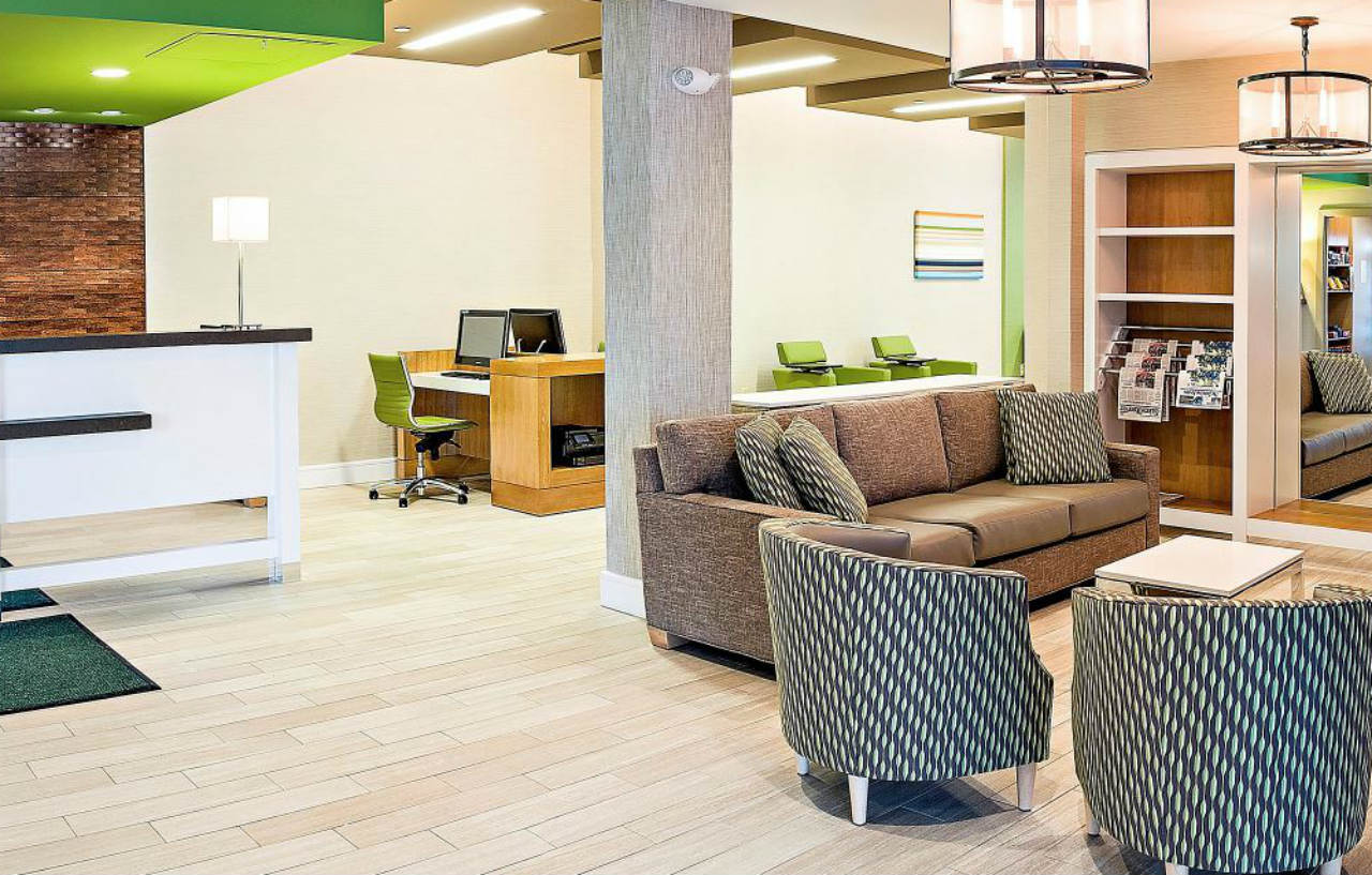 Holiday Inn Salem By Ihg Εξωτερικό φωτογραφία
